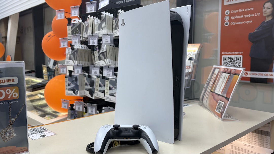 Игровая приставка PlayStation 5 825Gb (С дисководом)