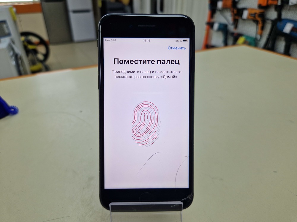 Смартфон Apple iPhone 8 64Gb