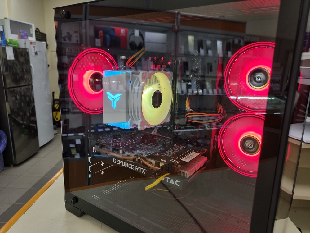 Системный блок Ginzzu; Core i3-1305U, GeForce RTX 2060 Super, 16 Гб, 120 Гб, 500 Гб