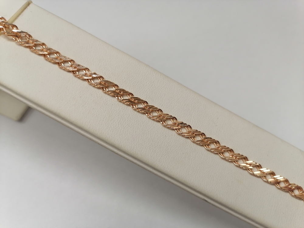 НБ 12-203 БРАСЛЕТ ПУСТОТЕЛЫЙ Ромб тройной (Au 585)