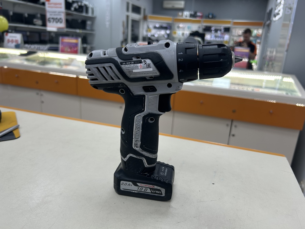 Шуруповерт Интерскол ДА-18ЭР