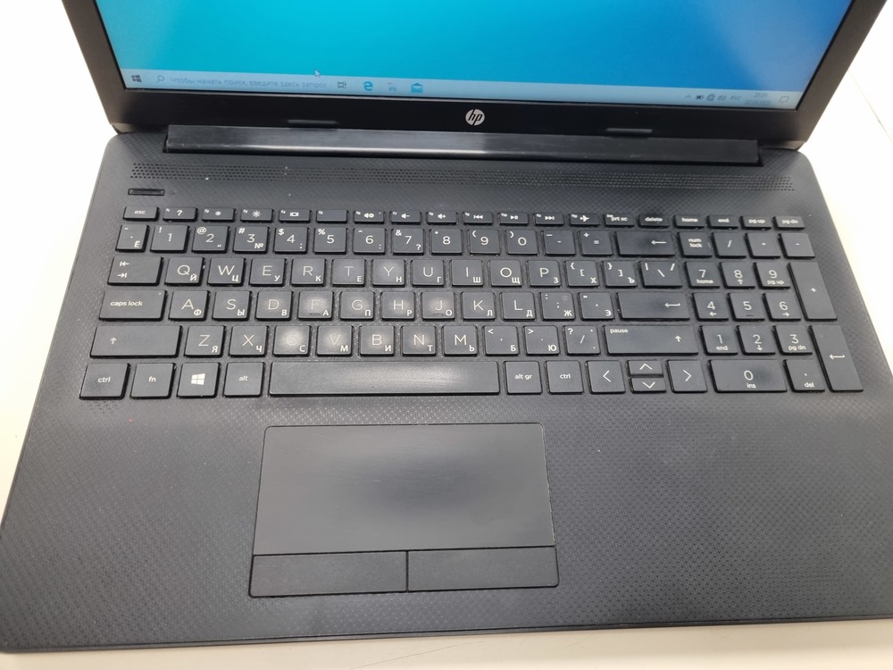 Ноутбук HP; A9-9425, Radeon R5 series, 4 Гб, Нет, 1 Tb