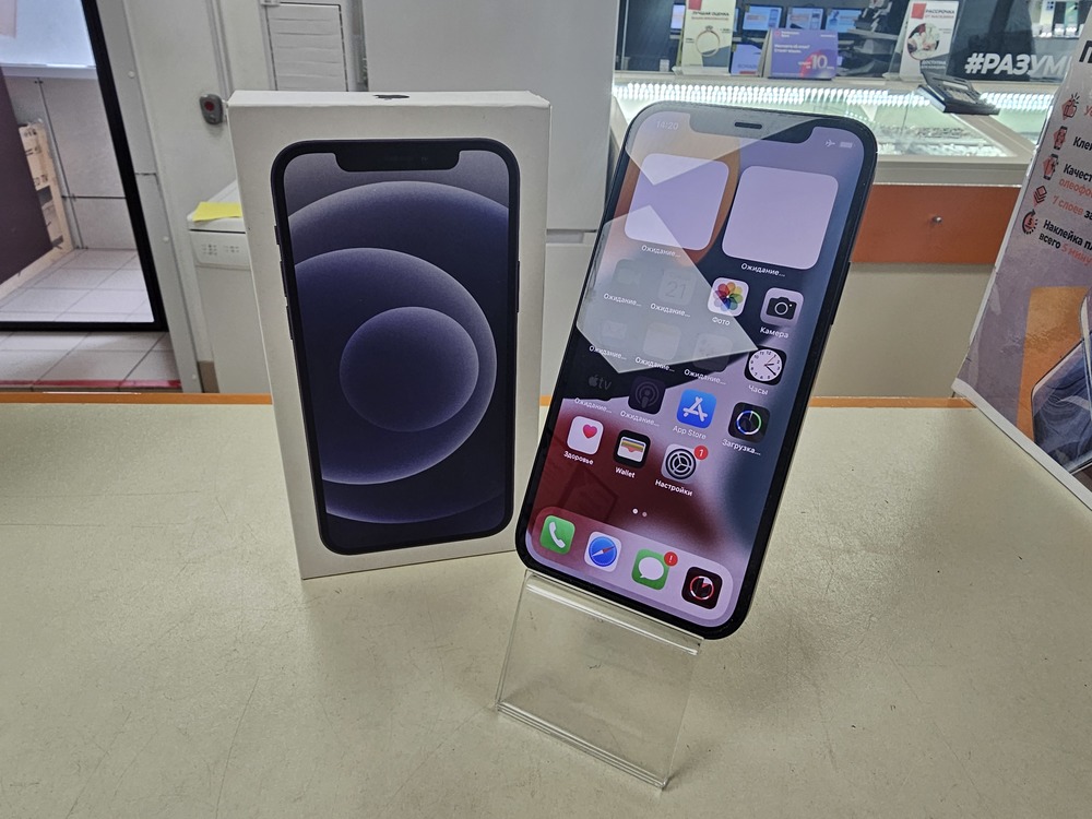 Смартфон Apple iPhone 12 64Gb