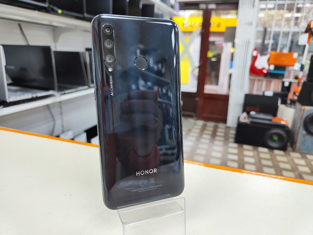 Смартфон Honor 10i 4/128