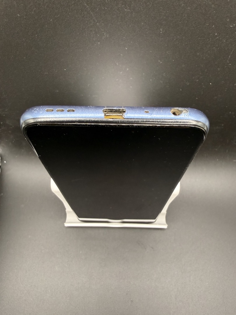 Смартфон Realme Q3S 6/128