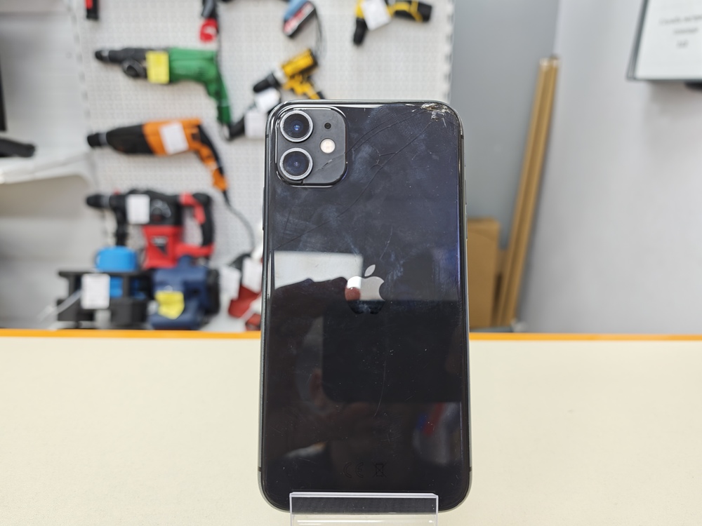 Смартфон Apple iPhone 11 128Gb
