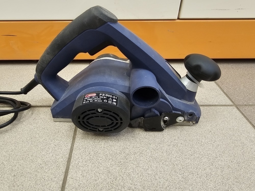 Электрорубанок Диолд РЭ-900-01