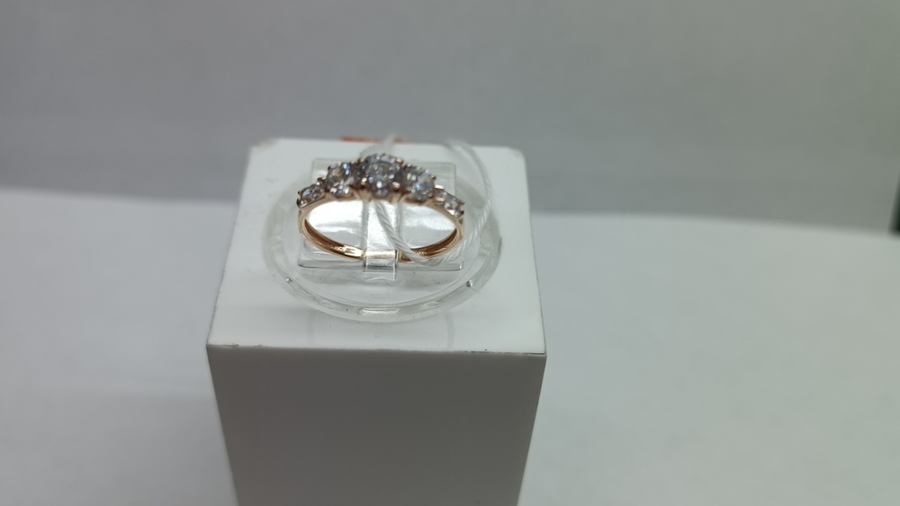 КОЛЬЦО С КАМНЯМИ (Au 585)