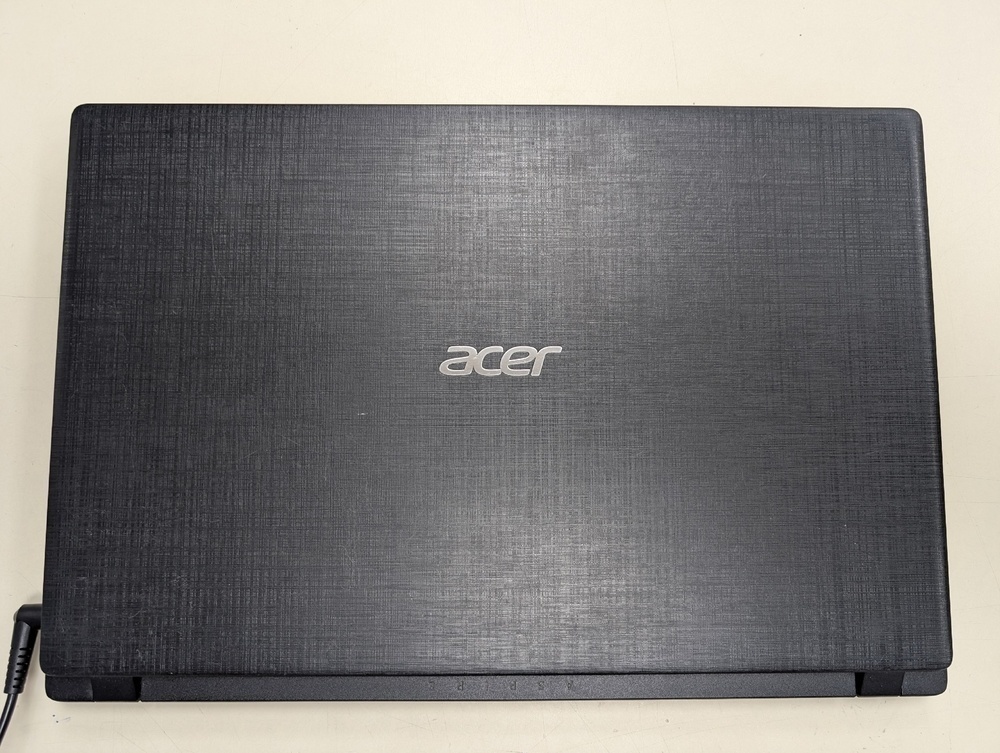 Ноутбук Acer; A9-9420, Radeon R5 M435, 6 Гб, Нет, 1 Tb
