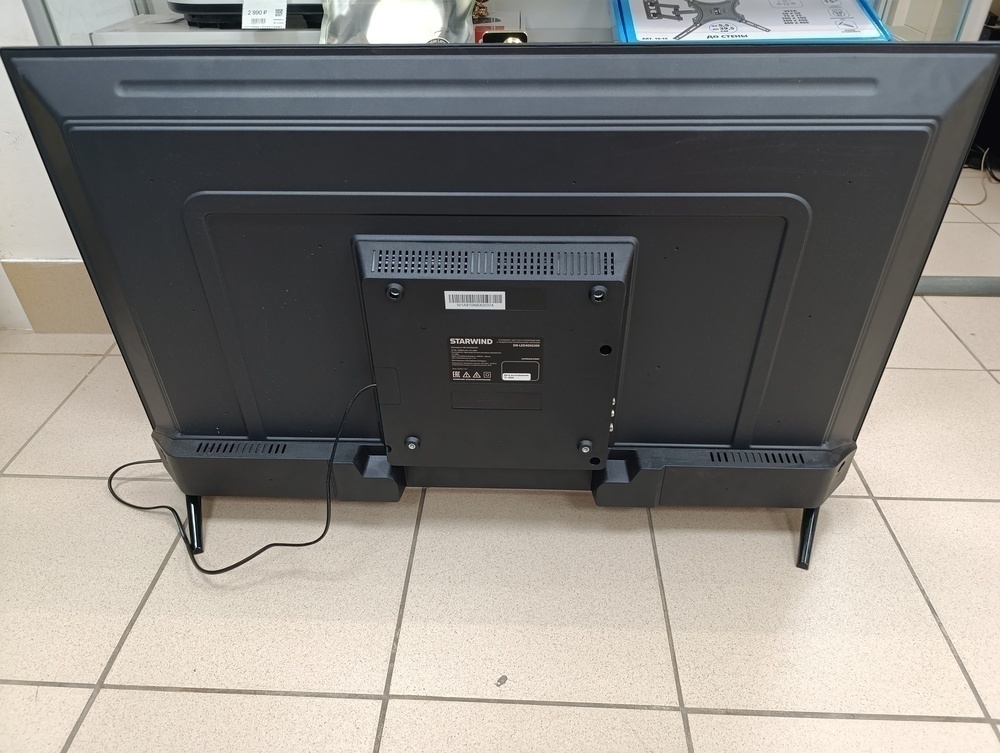 LED Телевизор Starwind SW-LED40SG300