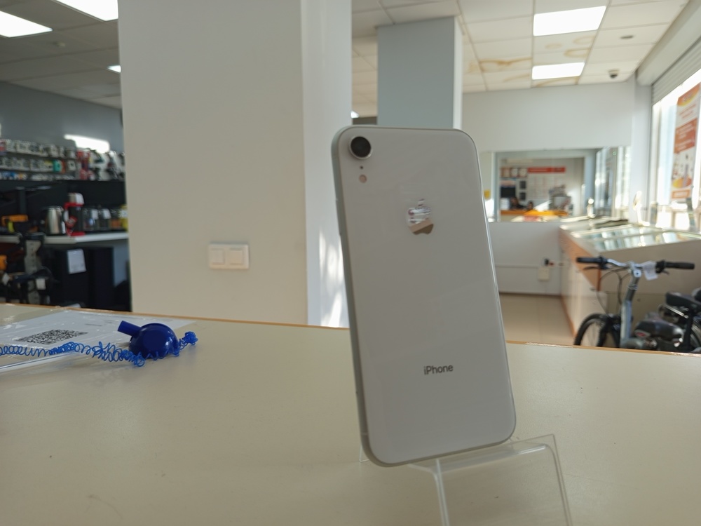 Смартфон Apple iPhone Xr 64Gb