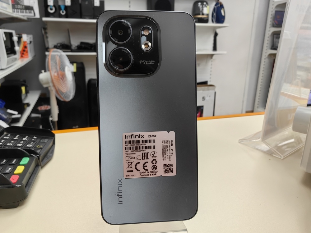 Смартфон Infinix Smart 9 3/64