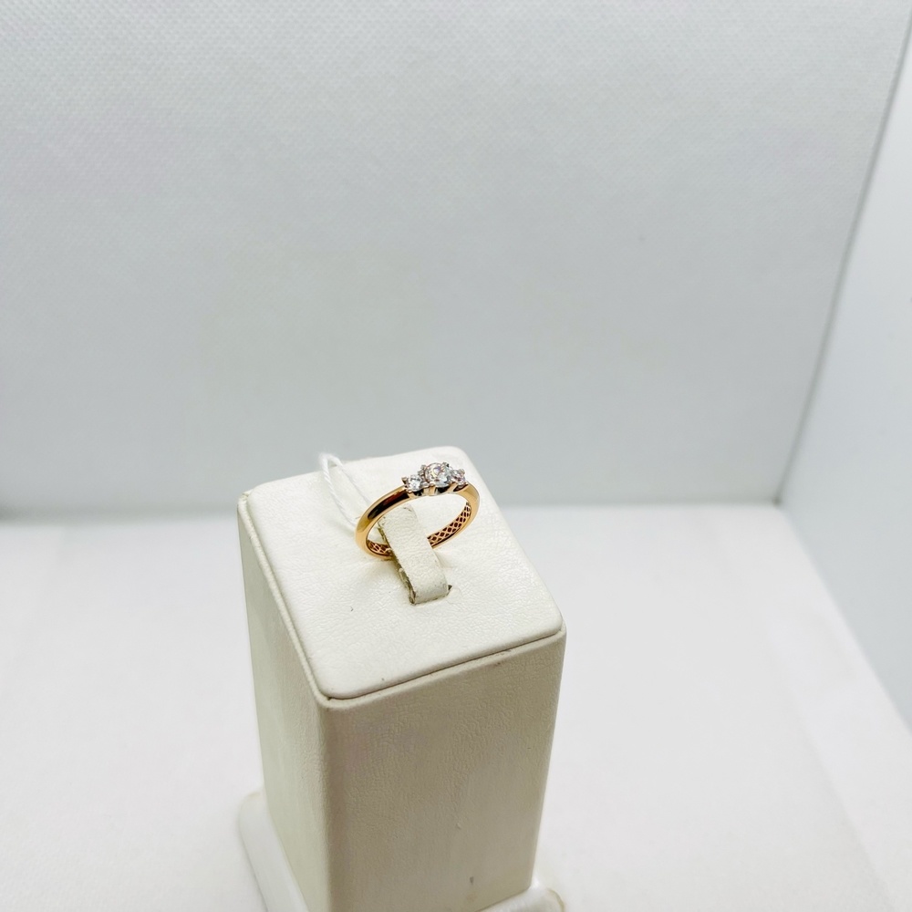 КОЛЬЦО С КАМНЯМИ (Au 585)