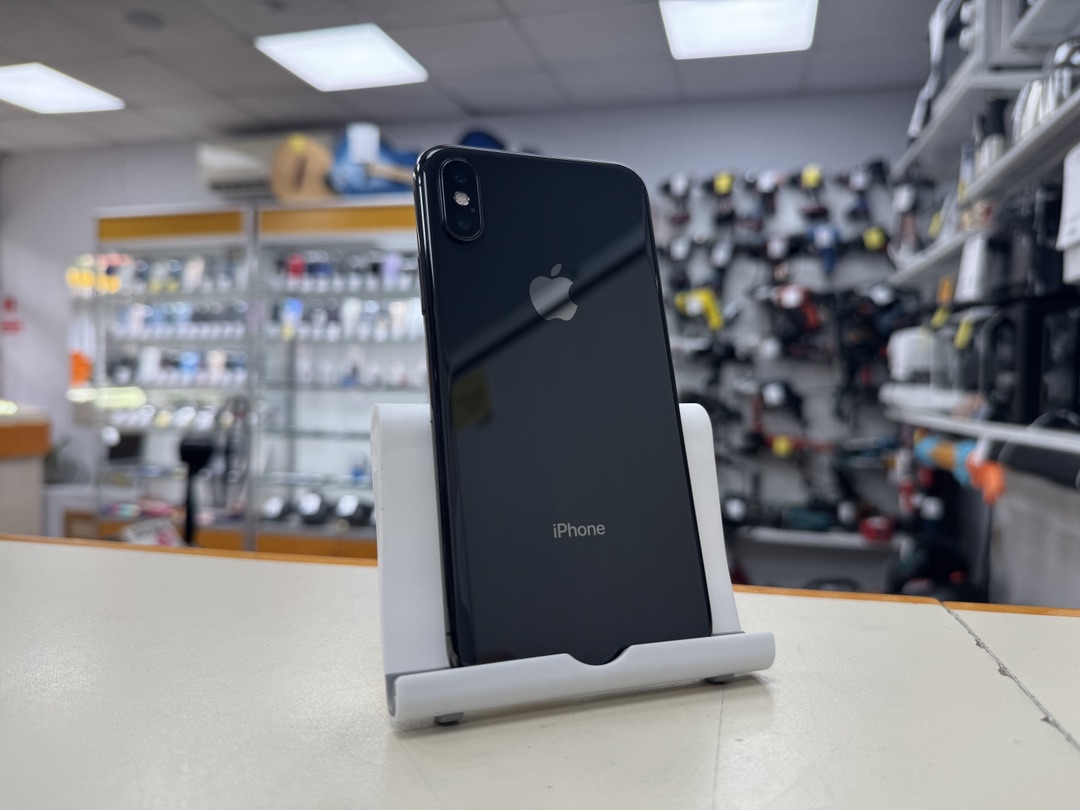 Смартфон Apple iPhone X 256Gb