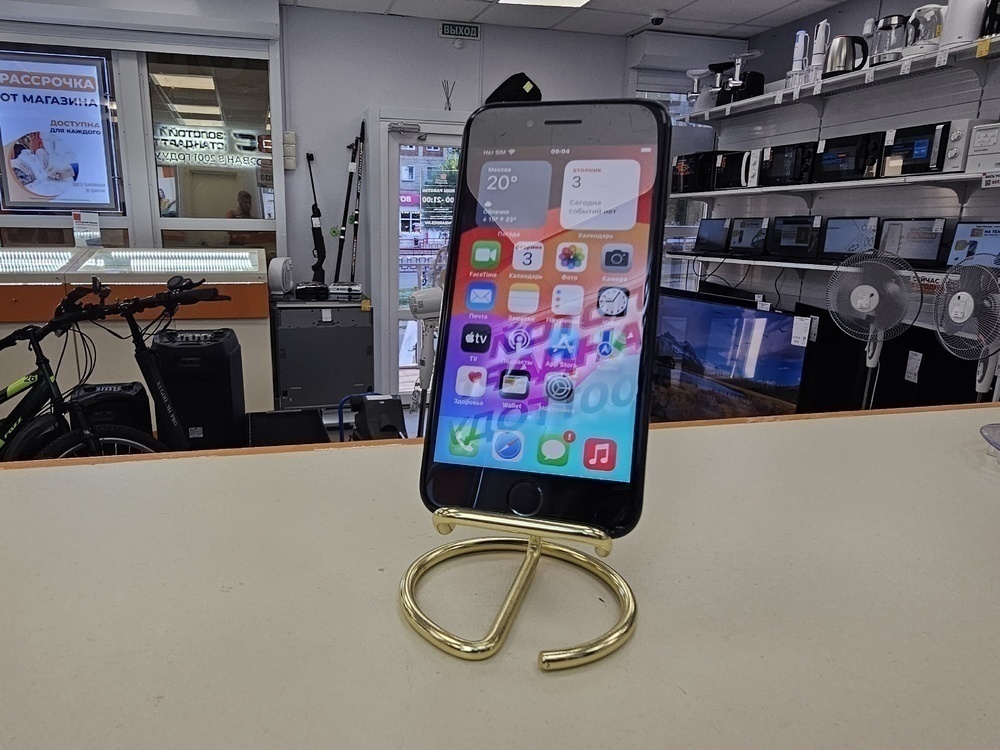 Смартфон Apple iPhone SE 2020 64Gb