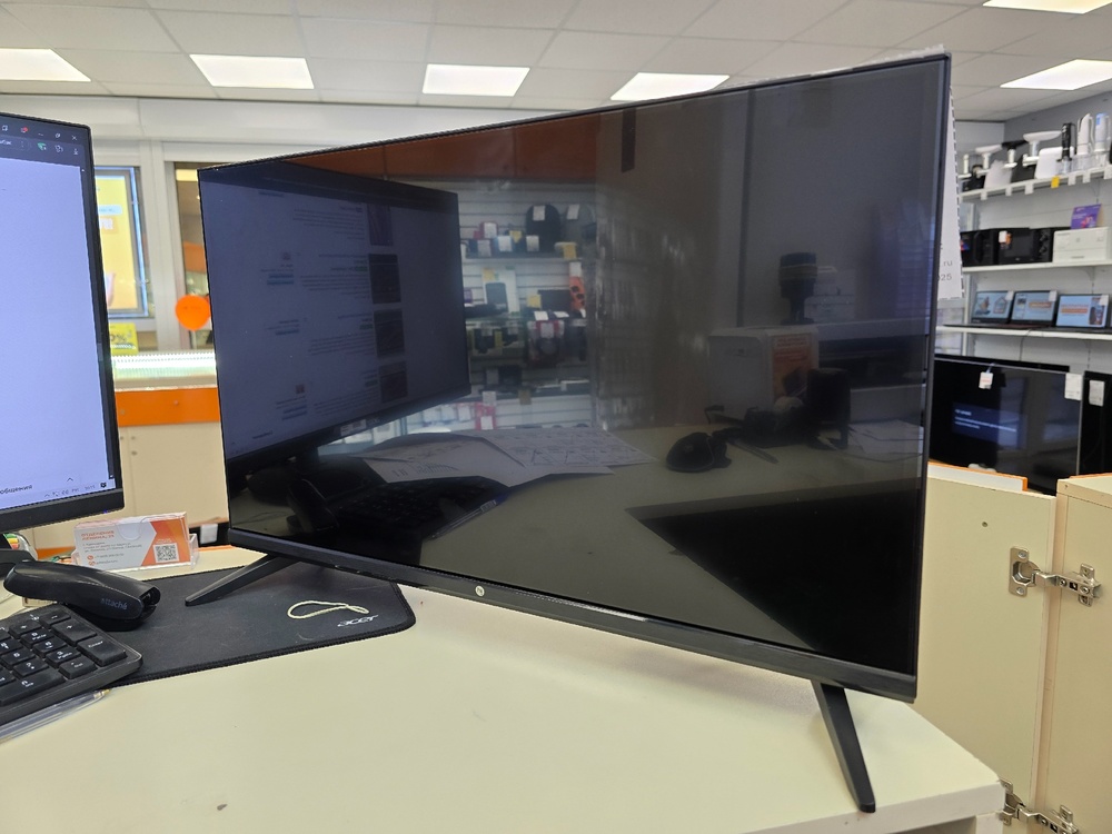 LED Телевизор HI VHIX-24H152WSY