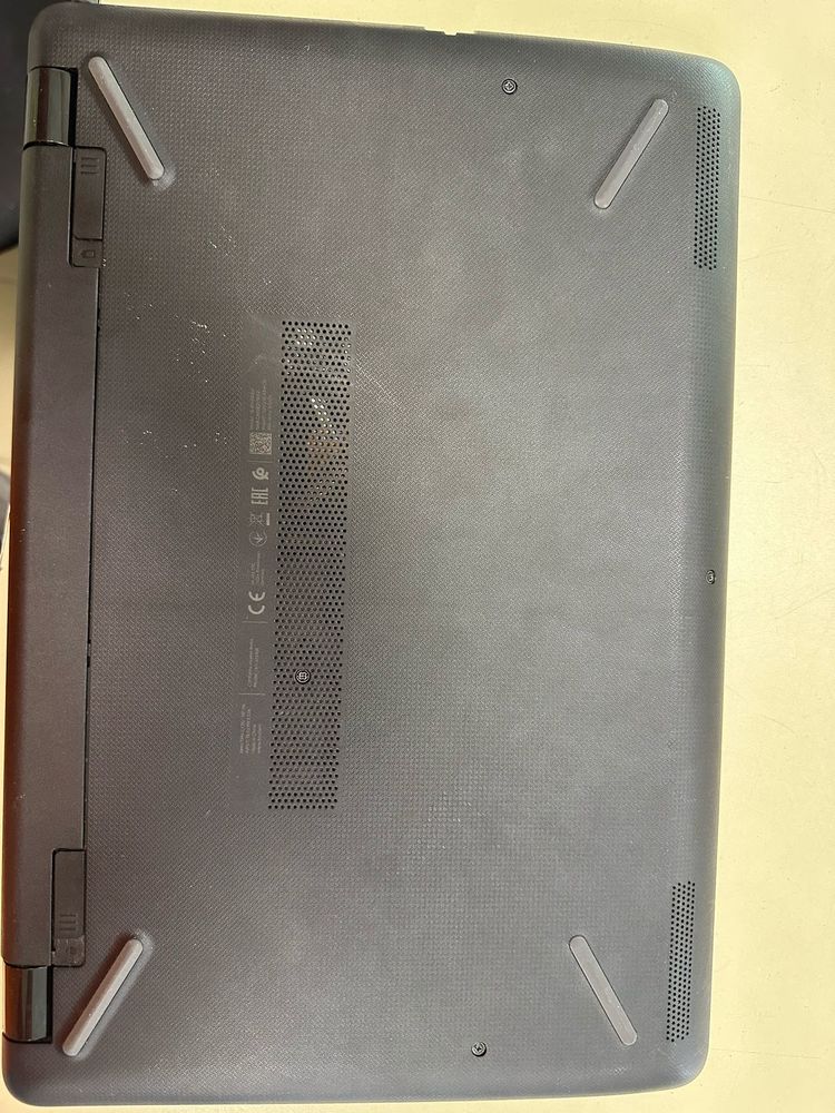 Ноутбук HP 15bw661ur; A12-9720P, Radeon R7 series, 6 Гб, 1 Tb