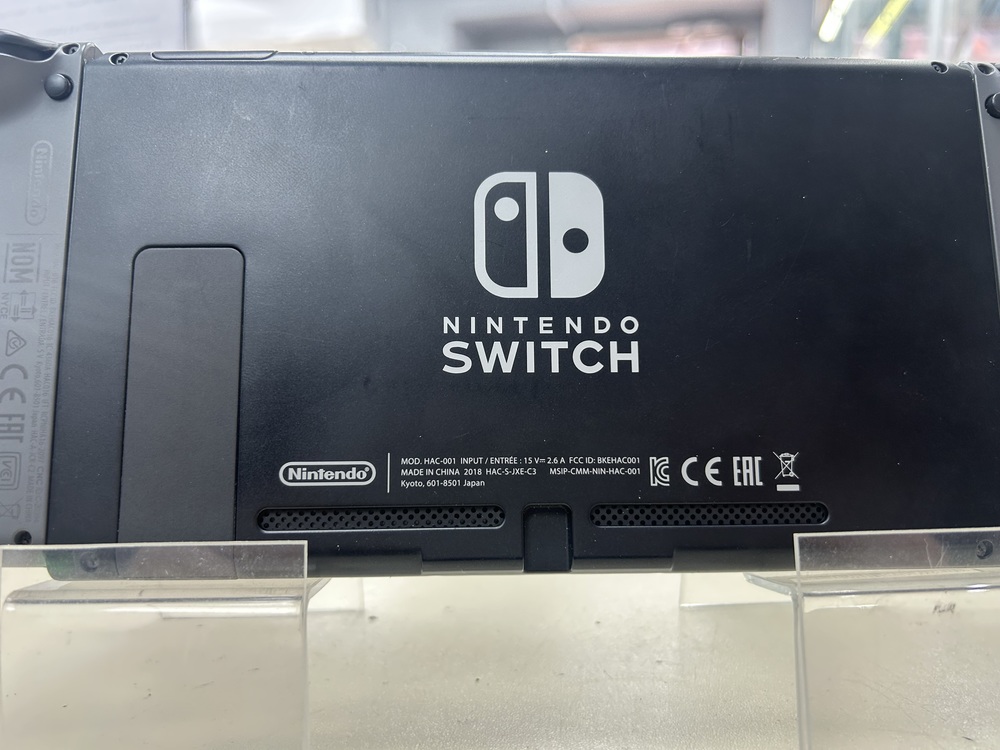 Игровая приставка Nintendo Switch