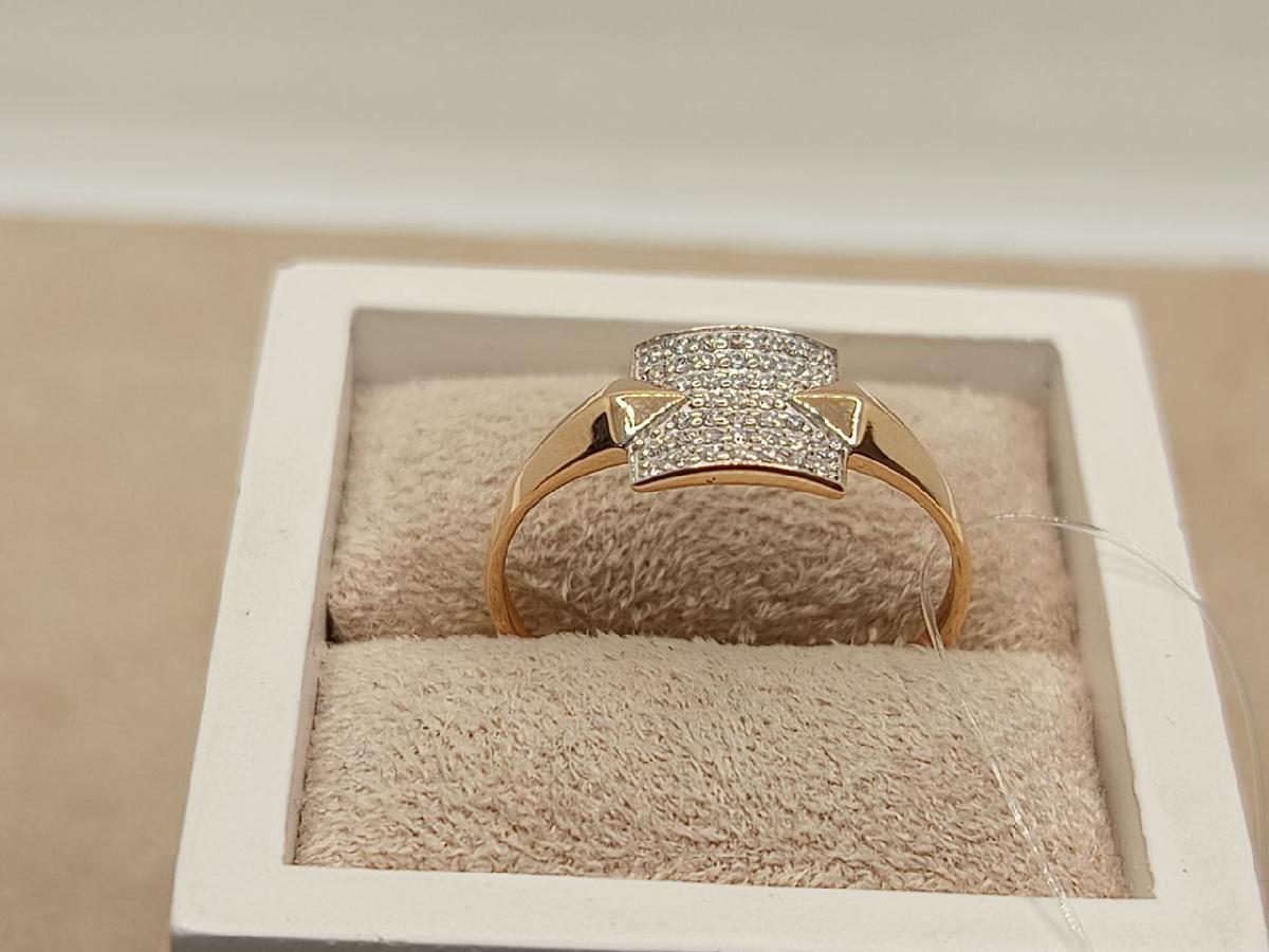 КОЛЬЦО С КАМНЯМИ (Au 585)