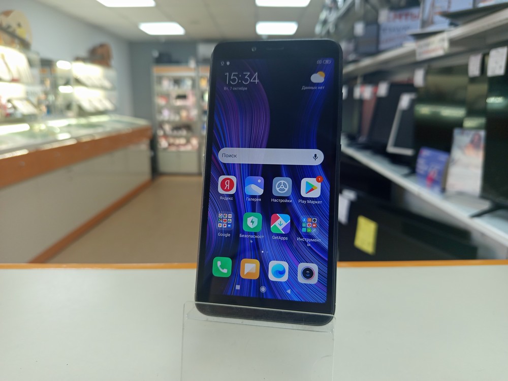 Смартфон Xiaomi Redmi 6A 2/16