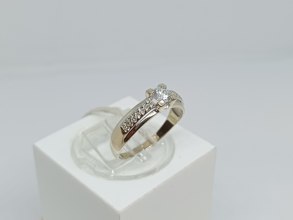 КОЛКМИ585 КОЛЬЦО С КАМНЯМИ (Au 585)