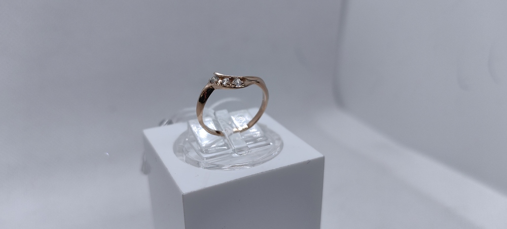 КОЛКМИ585 КОЛЬЦО С КАМНЯМИ (Au 585)