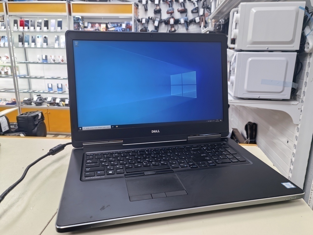 Ноутбук DELL; Core i7-6920HQ, Intel HD Graphics 530, 16 Гб, 240 Гб, 1 Tb