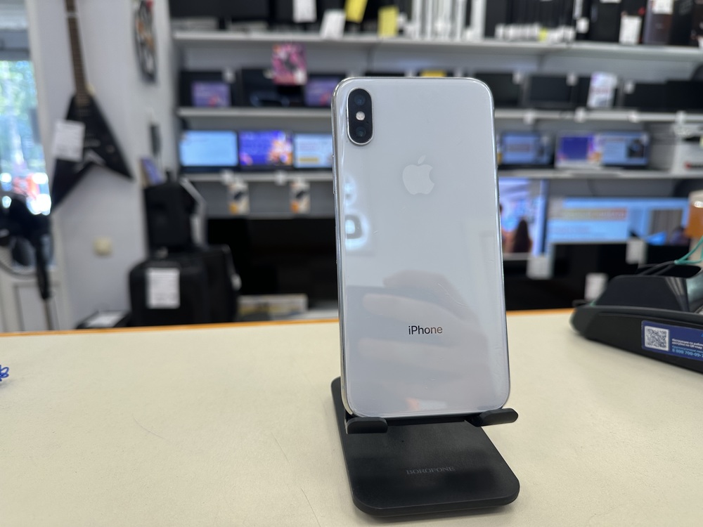 Смартфон Apple iPhone X 256Gb