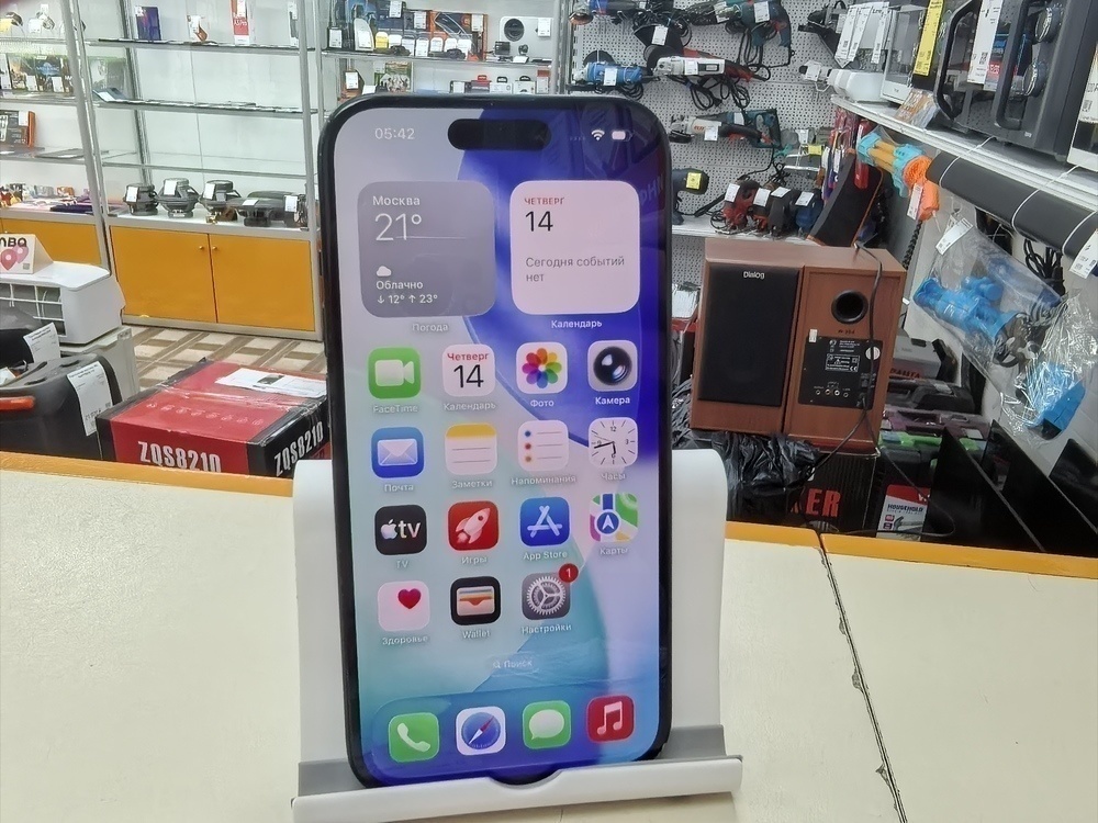 Смартфон Apple Iphone 15 128Gb