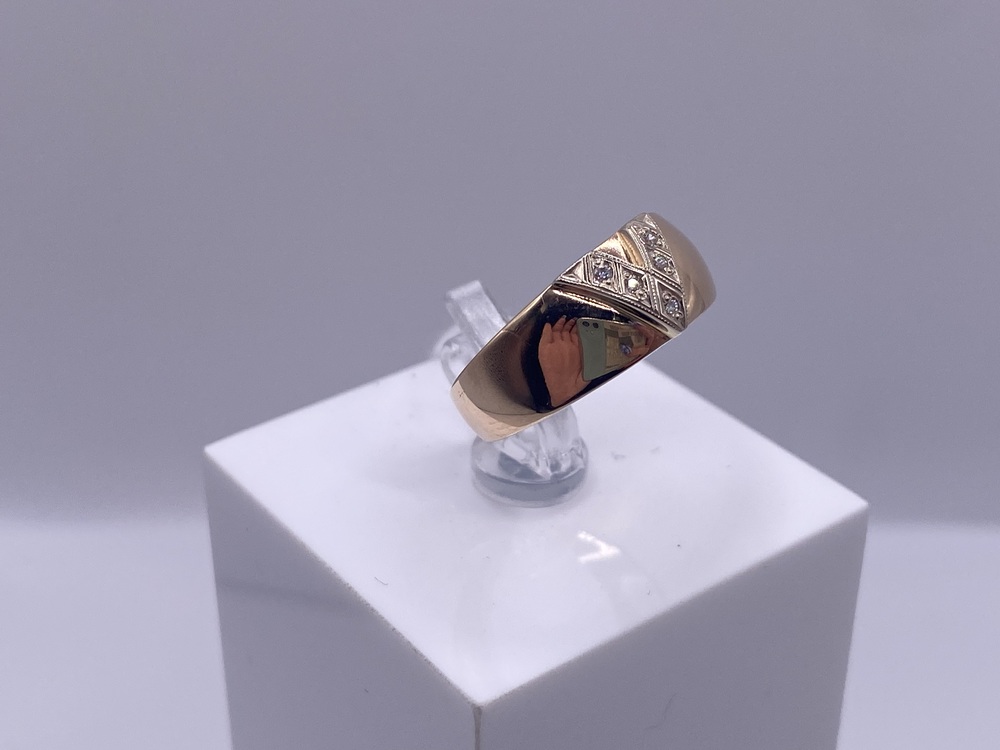 КОЛКМИ585 КОЛЬЦО С КАМНЯМИ (Au 585)