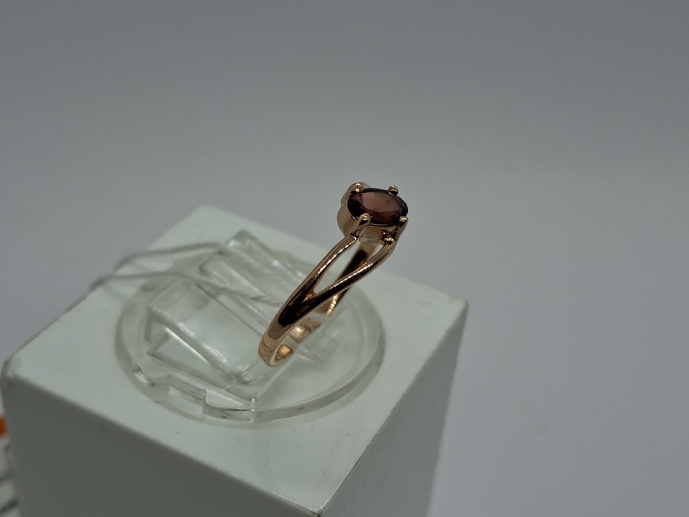 КОЛЬЦО С КАМНЕМ (Au 585)