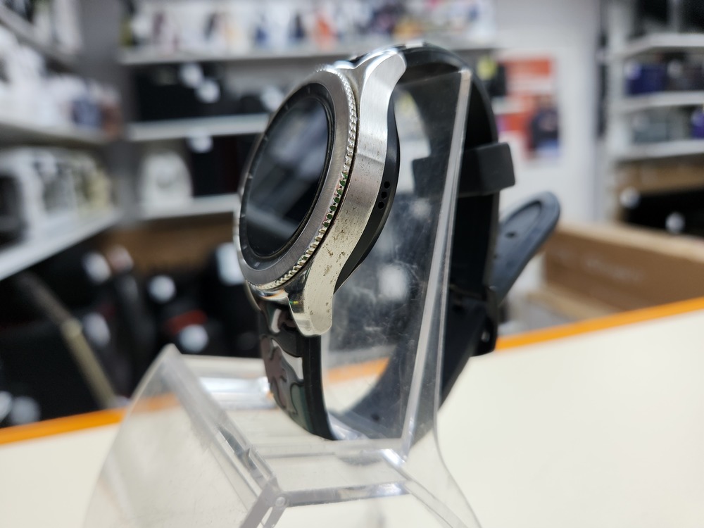 Смарт-часы Samsung Gear S3 classic