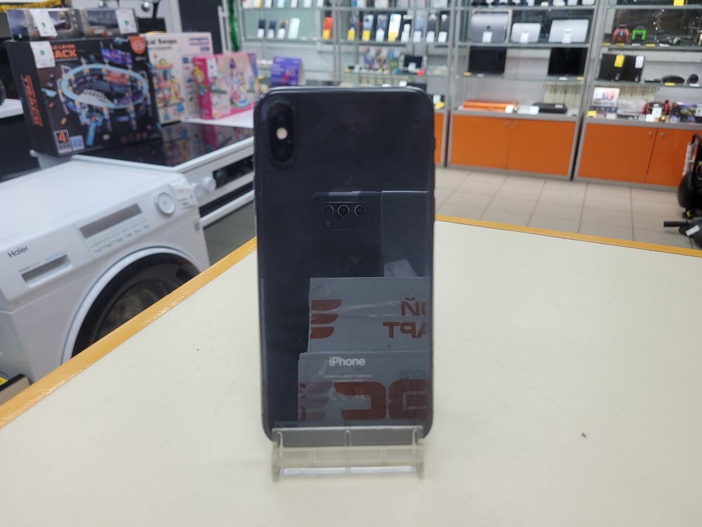 Смартфон Apple iPhone X 64Gb