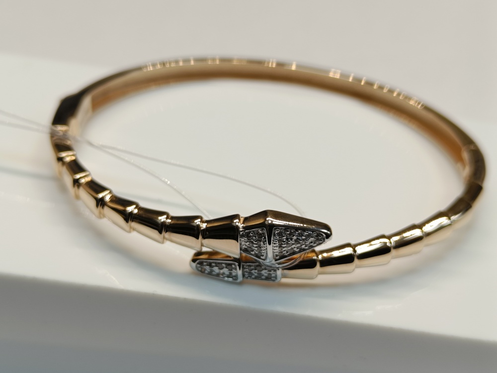 бр4748 БРАСЛЕТ ЖЕСТКИЙ с камнями (Au 585)