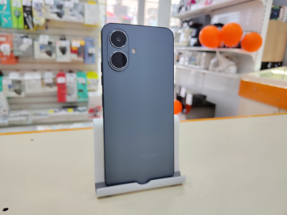 Смартфон Tecno Spark Go 2 3/64Gb