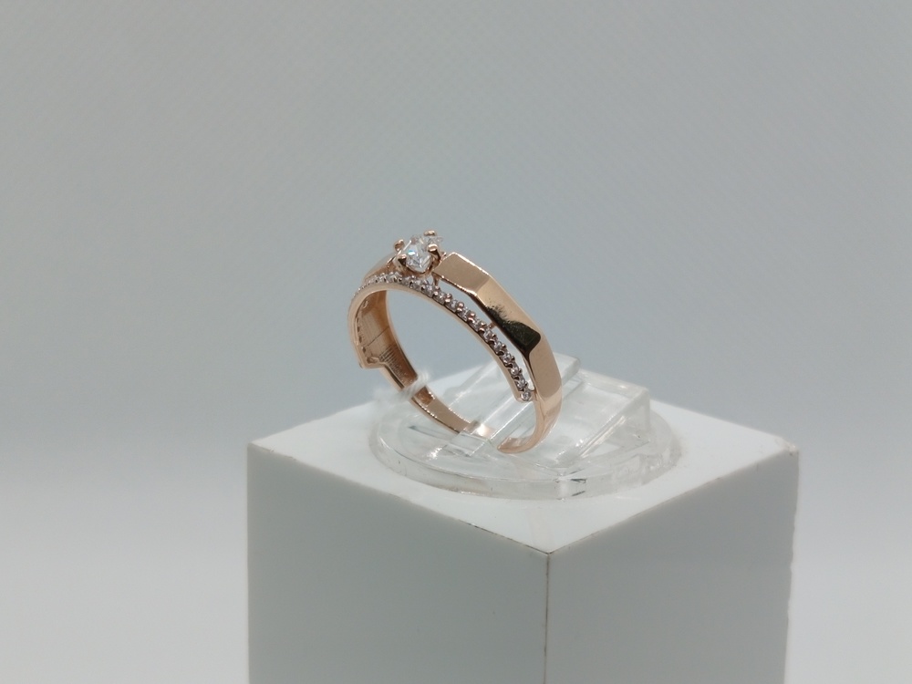 КОЛКМИ585 КОЛЬЦО С КАМНЯМИ (Au 585)