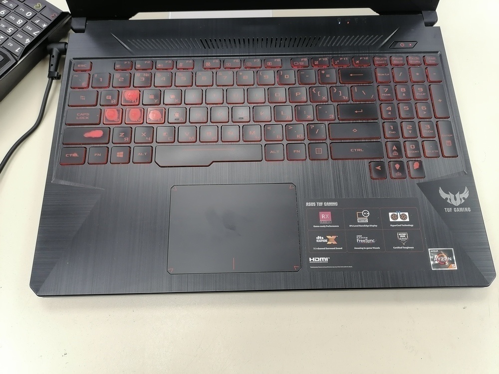 Ноутбук ASUS FX505DY; Ryzen 5 3550H, Radeon RX 560X Mobile, 16 Гб, Нет, 1 Tb