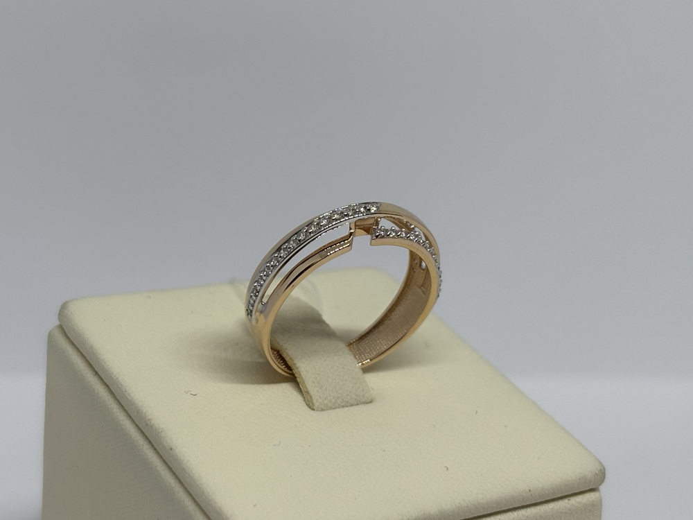 КОЛЬЦО С КАМНЯМИ (Au 585)