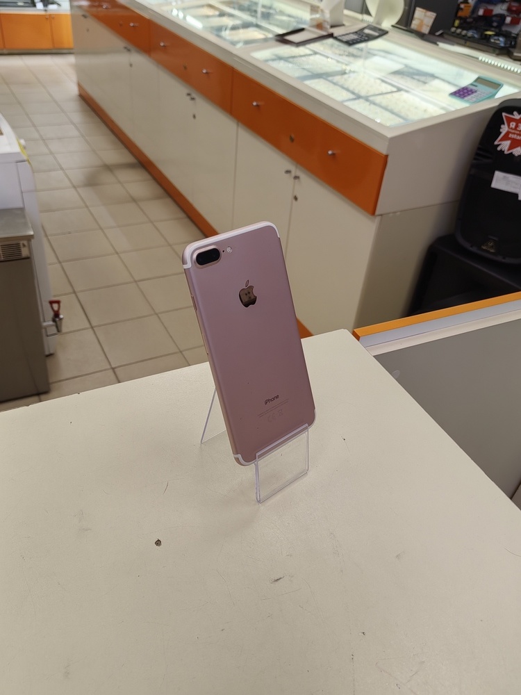 Смартфон Apple iPhone 7 Plus 32Gb