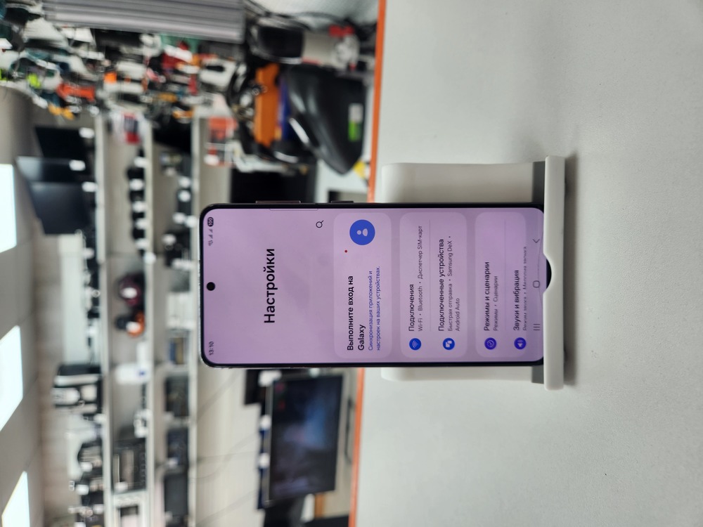 Смартфон Samsung Galaxy S21 5G 8/128