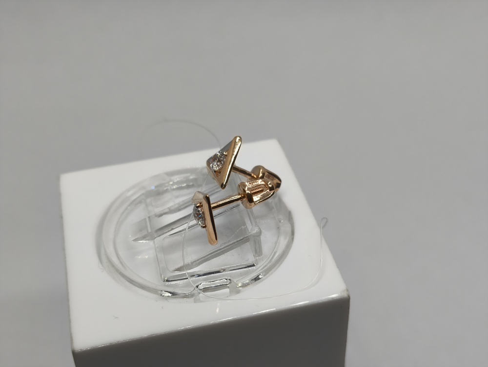 СЕРЬГИ ПУСЕТЫ с камнем (Au 585)