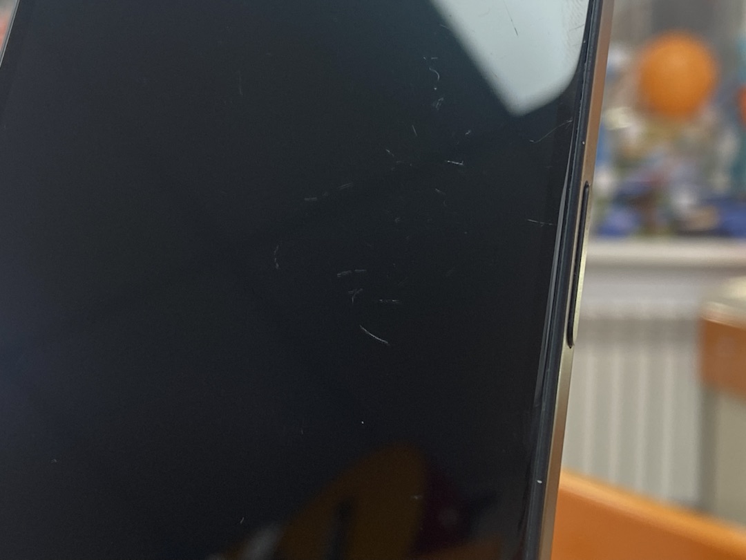 Смартфон Apple Iphone 15 128Gb