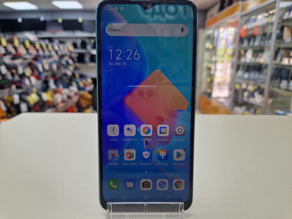 Смартфон Tecno Spark 8C 4/64