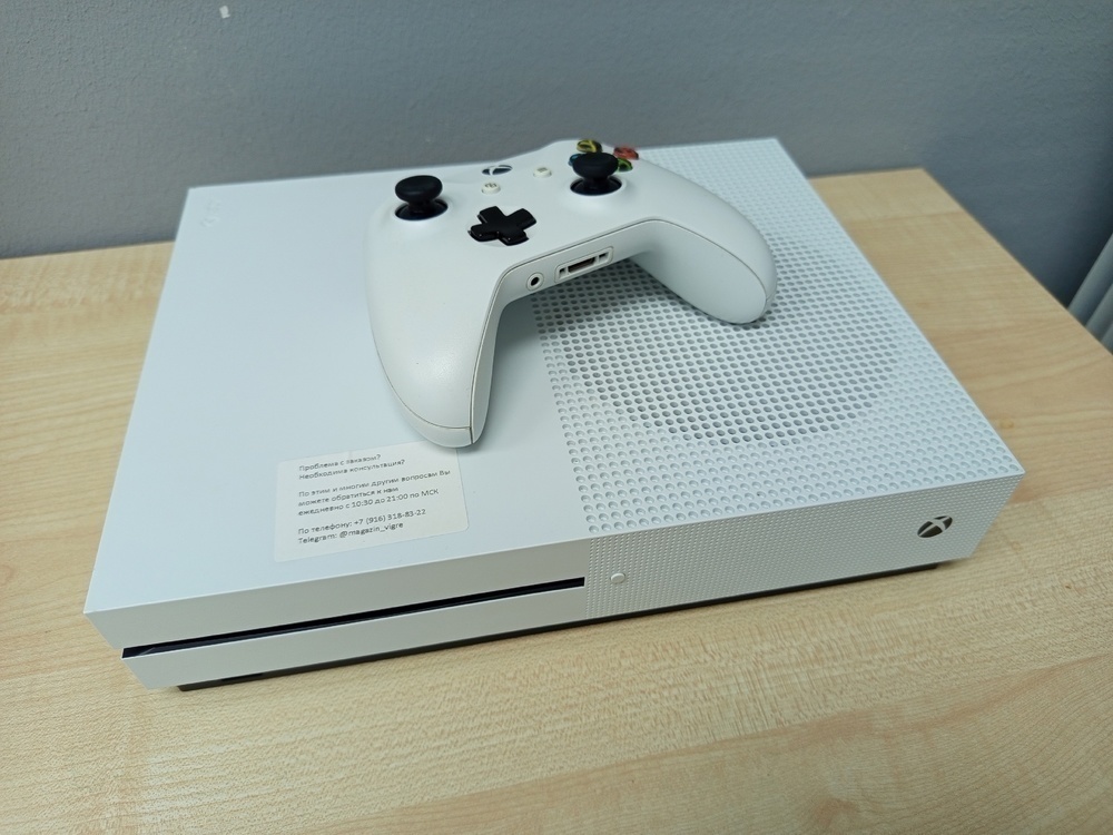 Игровая приставка Xbox One S 1TB