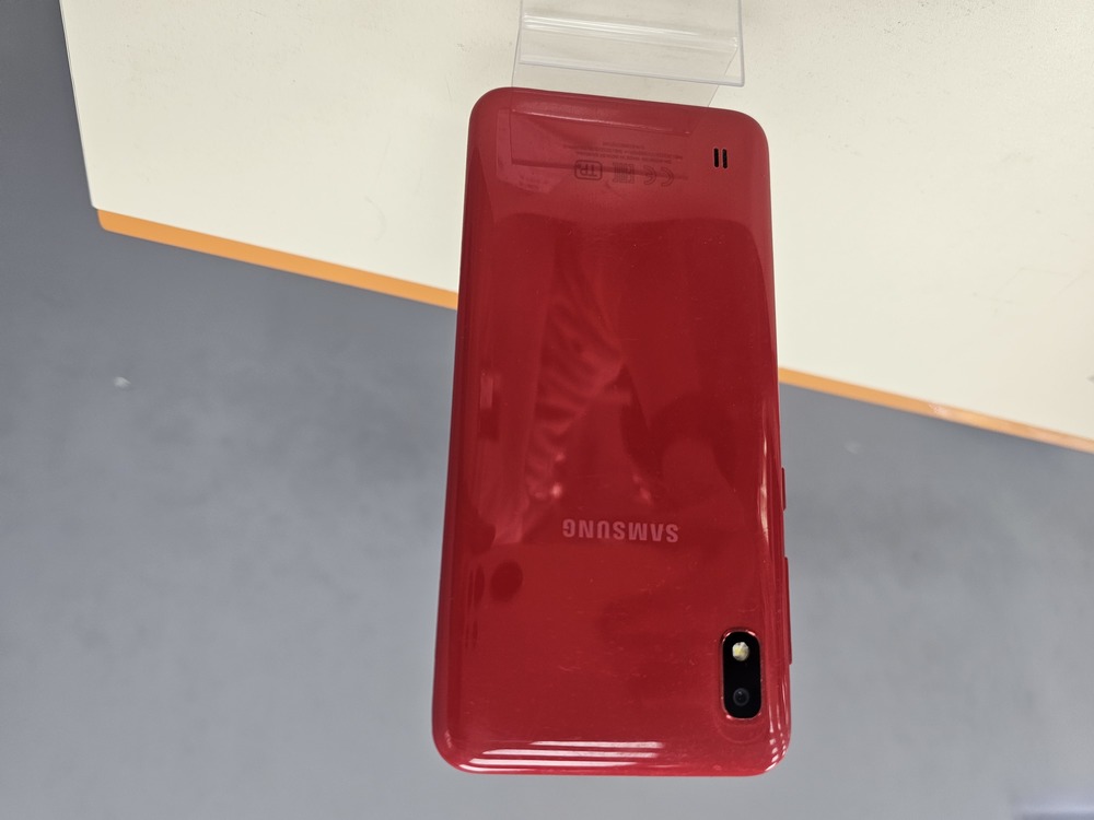 Смартфон Samsung Galaxy A10 2/32