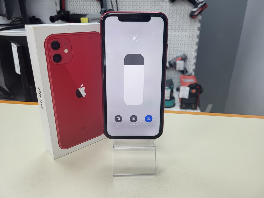 Смартфон Apple iPhone 11 64Gb