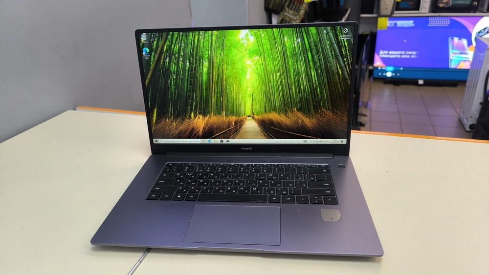 Ноутбук Huawei BOH-WAQ9R; Ryzen 5 3500U, Radeon Vega 8, 8 Гб, 250 Гб, Нет