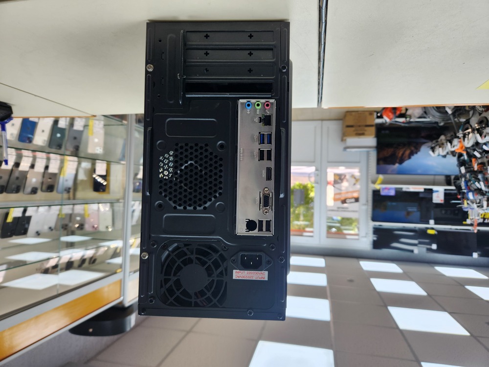 Системный блок Ginzzu; Core i5-3470, HD Graphics, 8 Гб, 240 Гб, Нет