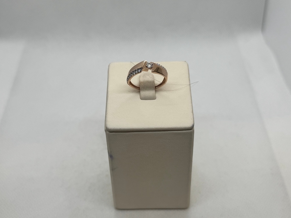 КОЛЬЦО С КАМНЯМИ (Au 585)