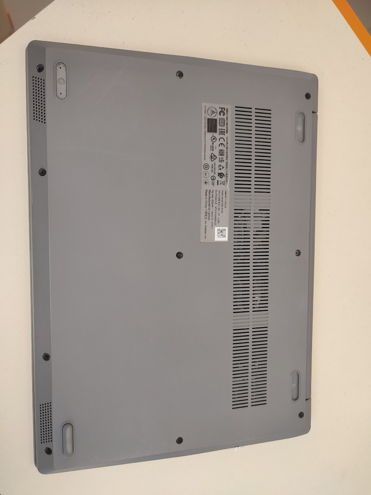 Ноутбук Lenovo ideapad 3; Core i3-10110U, Intel UHD Graphics, 12 Гб, Нет, 1 Tb